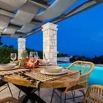 Castielia Villa *