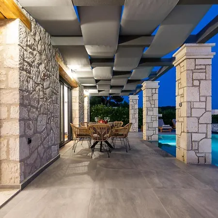 Villa Castielia *