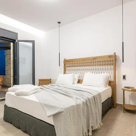 Castielia Villa