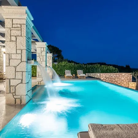 Castielia Villa *
